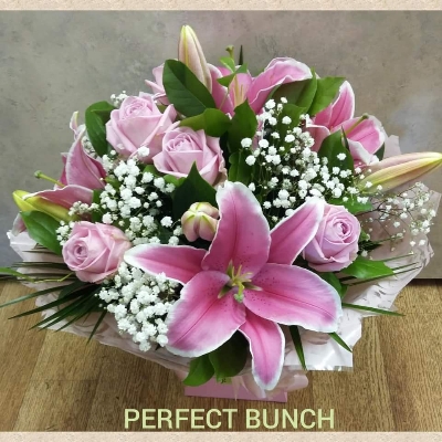 Aqua Bouquet of Roses and Lillies