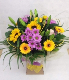 Aqua Bouquet Yellow and pink