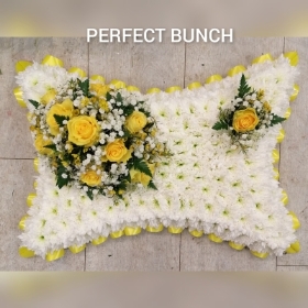 Pillow yellow and white