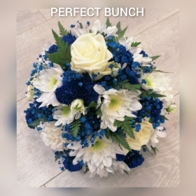 Posy blue and white
