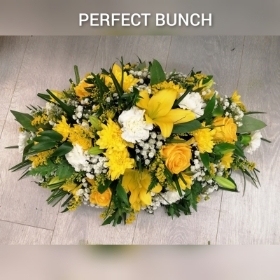 Spray yellow and white