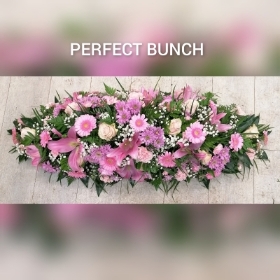 Coffin spray mainly pink