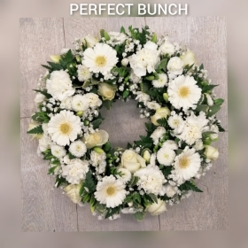 Simply white wreath